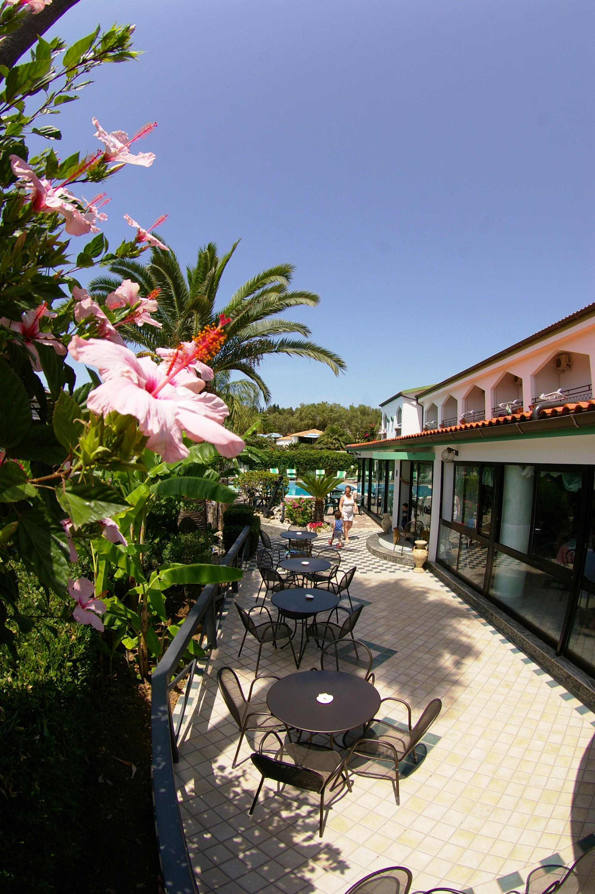 Hotel Marinella Capo Vaticano Exterior photo